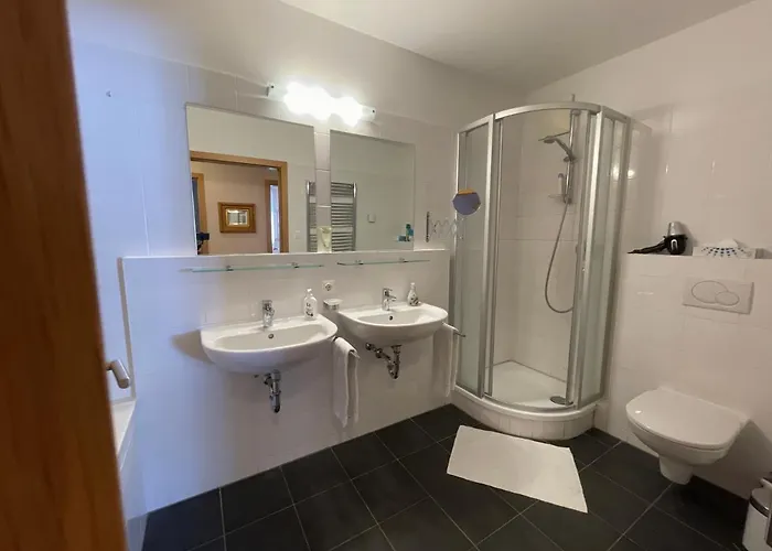 Appartamento Lovely 3 Bedroom Apartment, In/ski Out Obertauern